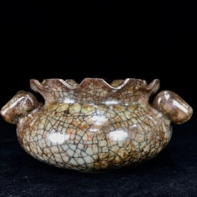 An Exquisite Ge yao Sheep Pattern Brush Washer