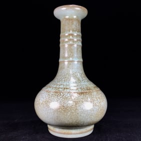 An Exquisite Ru yao Vase