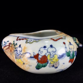 An Exquisite Doucai Figure Pattern Brush Washer