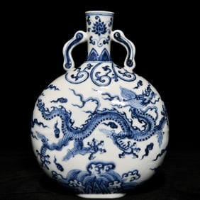 An Exquisite Blue and White Dragon Pattern Vase