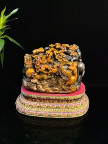 An Exquisite Tianhuang Stone Animal Pattern Seal,with Poem