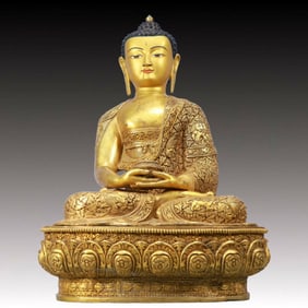 A Solemn Gilt Bronze Statue of Sakyamuni