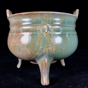 An Exquisite Longquan yao Tripod Censer