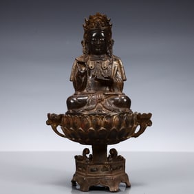 A Solemn Gilt Bronze Statue of Avalokitesvara