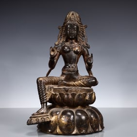A Solemn Gilt Bronze Statue of Tara