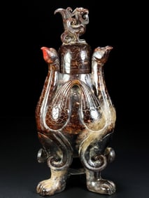 An Exquisite White Jade Bird Pattern Tripod Vase