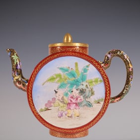 An Exquisite Purple Sands Famille-Rose Painted Gold Character and Story Pattern Lotus Pattern Ewer