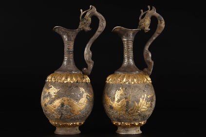 An Exquisite Gilt Silver Dragon and Phoenix Pattern Lotus Pattern Ewer