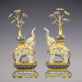 A Exquisite A pair of Cloisonne Lotus Pattern Elephant Ornament