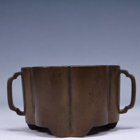 An Exquisite Bronze Double-Ears and Tripod Censer