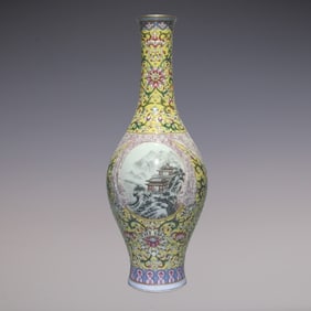 An Exquisite Enamel Lotus Pattern Bats and Peach Pattern Landscape Pattern Vase