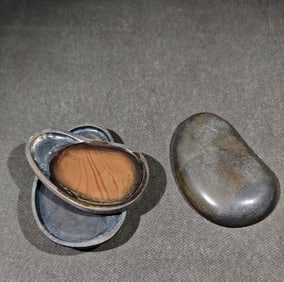 An Exquisite with poem Inkstone