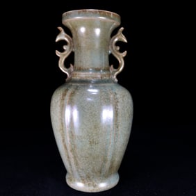 An Exquisite Ru yao Double-Ears Vase