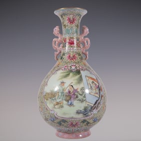 An Exquisite Famille-Rose Lotus Pattern Character and Story Pattern Double-Ears Vase