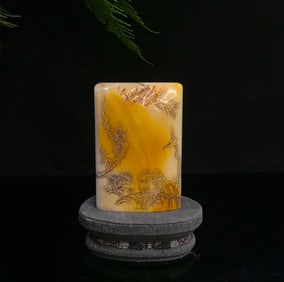 An Exquisite Shoushan Stone Landscape and Figure Pattern with poem Seal Ornament