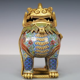 An Exquisite Cloisonne Gilt Bronze Lotus Pattern Lion Censer