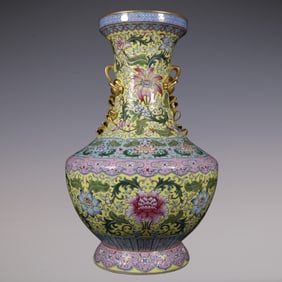 An Exquisite Famille-Rose Lotus Pattern Double-Ears Vase