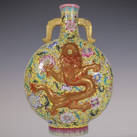An Exquisite Famille-Rose Painted Gold Lotus Pattern Dragon and Phoenix Pattern Double-Ears Vase