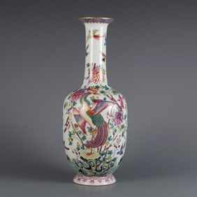 An Exquisite Famille-Rose Flower and Bird Pattern Vase