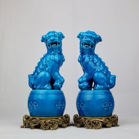 An Exquisite Blue Glazed Inlaid Bronze Lion Ornament