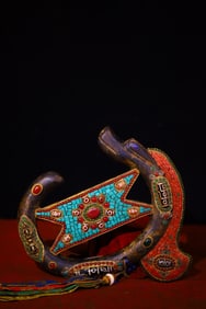 An Exquisite Stone Inlaid Gems Brand