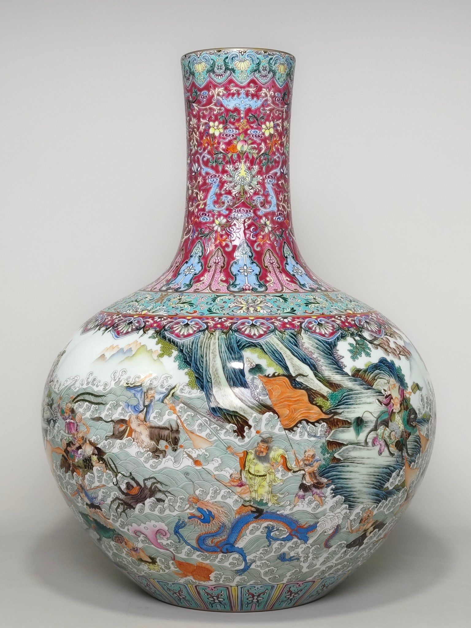 An Exquisite Famille-Rose Ruby Red-Glazed Lotus Pattern Character and Story Pattern Bats and Peach (1 of 9)