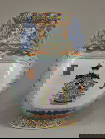 An Exquisite Famille-Rose Bats Pattern Figure Pattern Double-Ears Vase