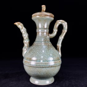 An Exquisite Ru yao Ewer
