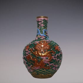 An Exquisite Enamel Dragon Pattern Seawater Pattern Vase