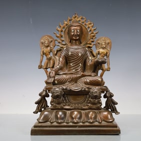 A Exquisite Coppery Statue of Sakyamuni