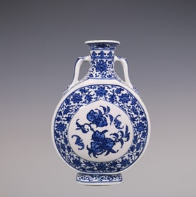 An Exquisite Blue and White Lotus Pattern Bats and Peach Pattern Double-Ears Vase