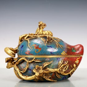 A Exquisite Cloisonne Gilt Bronze Bats and Peach Pattern Peach-Form Box