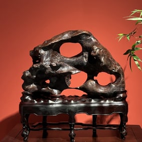 An Exquisite Taihu Stone Ornament