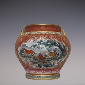 An Exquisite Enamel Iron-Red Painted Gold Bats and Peach Pattern Horse Pattern Double-Ears Vat