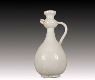 A Rare Ding yao Flower Pattern Ewer