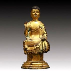 A Solemn Gilt Bronze Statue of Sakyamuni