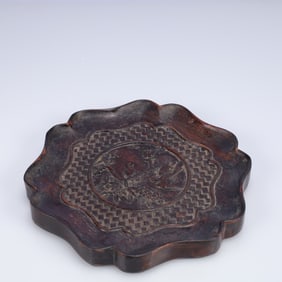 An Exquisite Zitanwood Flower and Bird Pattern Plate