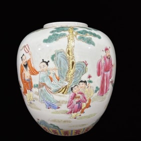 An Exquisite Famille-Rose Character and Story Pattern Jar