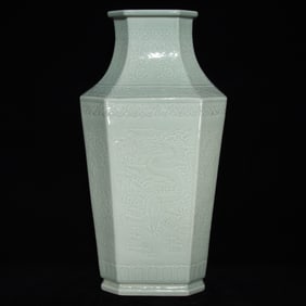 A Huge Celadon Glazed Dragon and Phoenix Pattern Vase