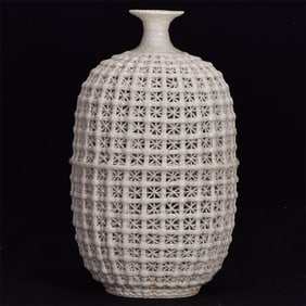 An Exquisite Blance-De-Chine Vase