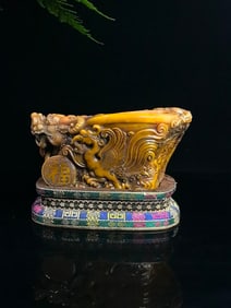 An Exquisite Tianhuang Stone Auspicious Beast Seal,with Poem
