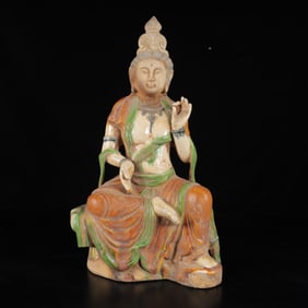 An Exquisite Tang Tri-Color Glazed Pottery Statue of Avalokitesvara Ornament