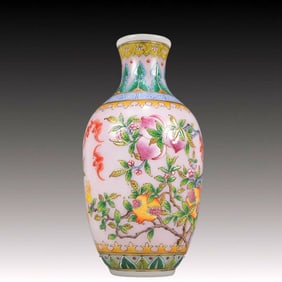 A Precious Coloured glaze Enamel Bats and Peach Pattern Vase