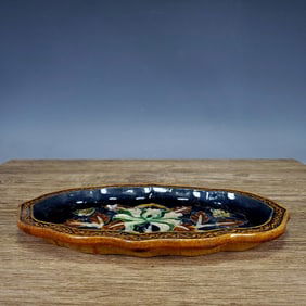 A Rare Tang Tri-Color Glazed Pottery Flower Pattern Plate,with Poem
