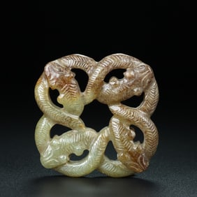 An Exquisite White Jade Dragon Pattern Ornament