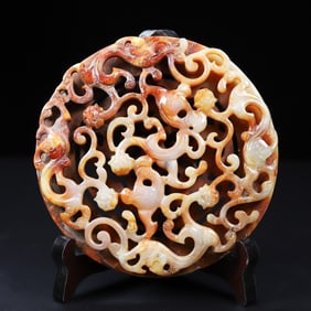 An Exquisite White Jade Chi-Dragon Pattern Ornament