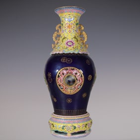 An Exquisite Famille-Rose Ji Blue Glazed Lotus Pattern Dragon Pattern Double-Ears Vase