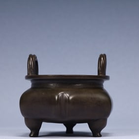 An Exquisite Bronze Double-Ears and Tripod Censer