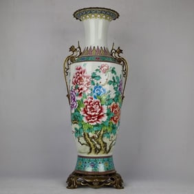 An Exquisite Famille-Rose Inlaid Bronze Lotus Pattern Flower Pattern Double-Ears Vase