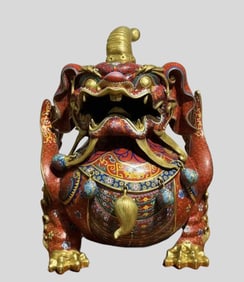 A Exquisite Cloisonne Auspicious Beast Ornament